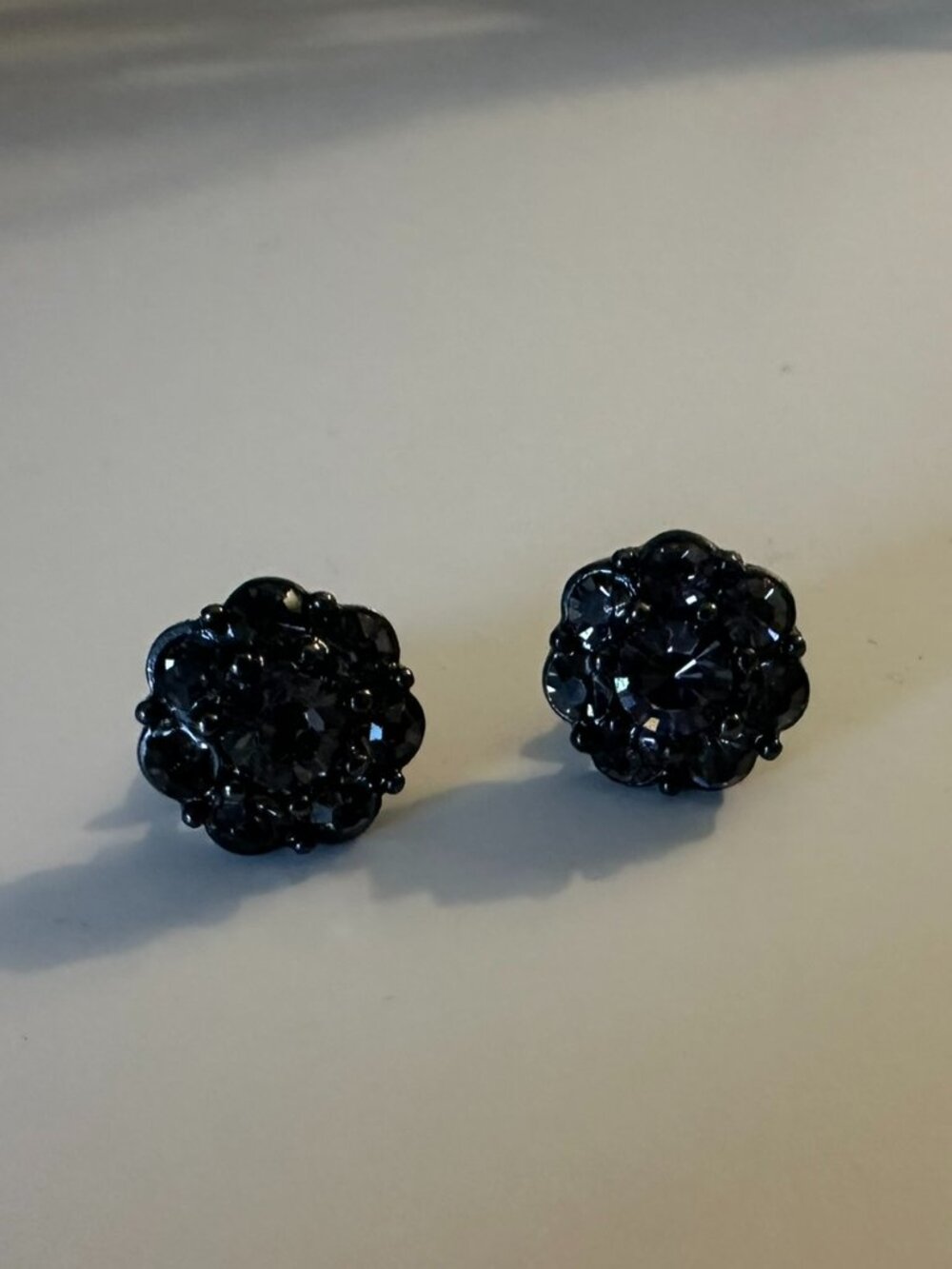 Forever 21 Stud Flower Earrings - Cubic Zirconia - Shiny Black